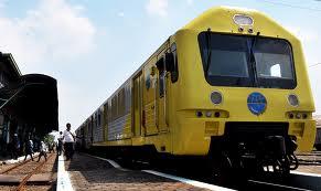 Kereta api Jarak Jauh. Kemenhub tetapkan 216 perjalanan baru mulai 1 Juni 2014 - JIBI